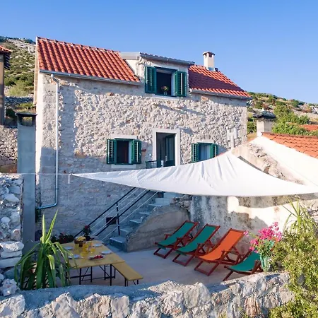 Semesterbostad House With A Parking Space Cove Zarace, Hvar - 21454 *