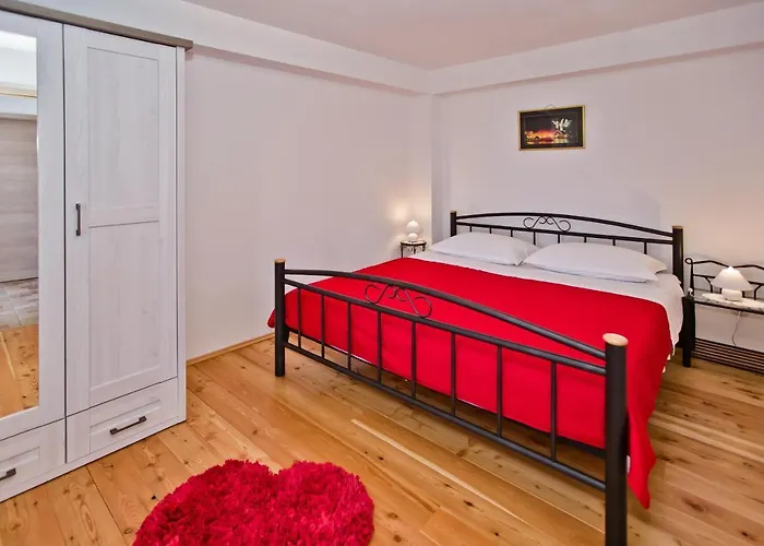 House With A Parking Space Cove Zarace, Hvar - 21454 Holiday home *